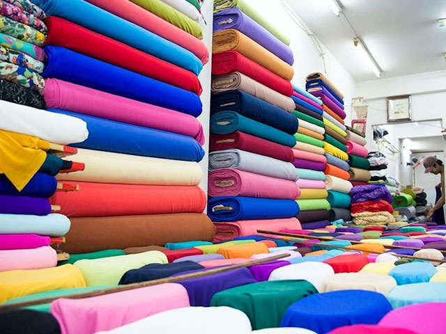 Chợ vải Soái Kình Lâm cung cấp đa dạng các loại vải khác nhau